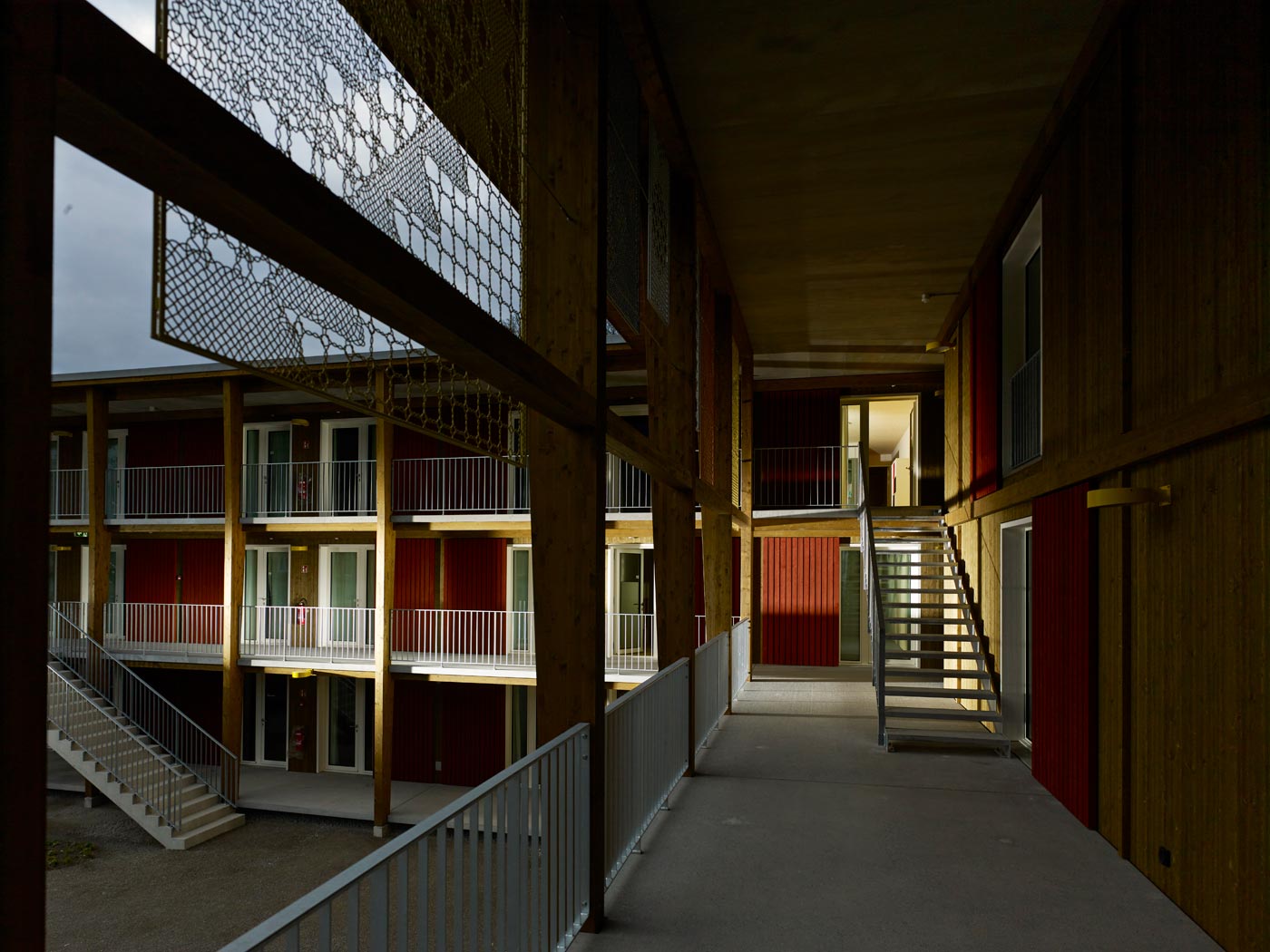 Durchgangszentrum Adliswil. Azzola Durisch Architekten, Zürich
